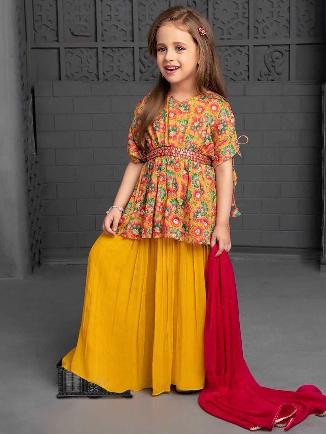 

Lagorii Half Sleeves And Printed Mirror Worked Palazzo Set - Yellow
