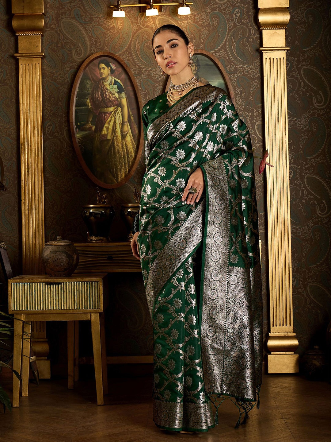 

Dori Woven Design Zari Banarasi Saree, Green