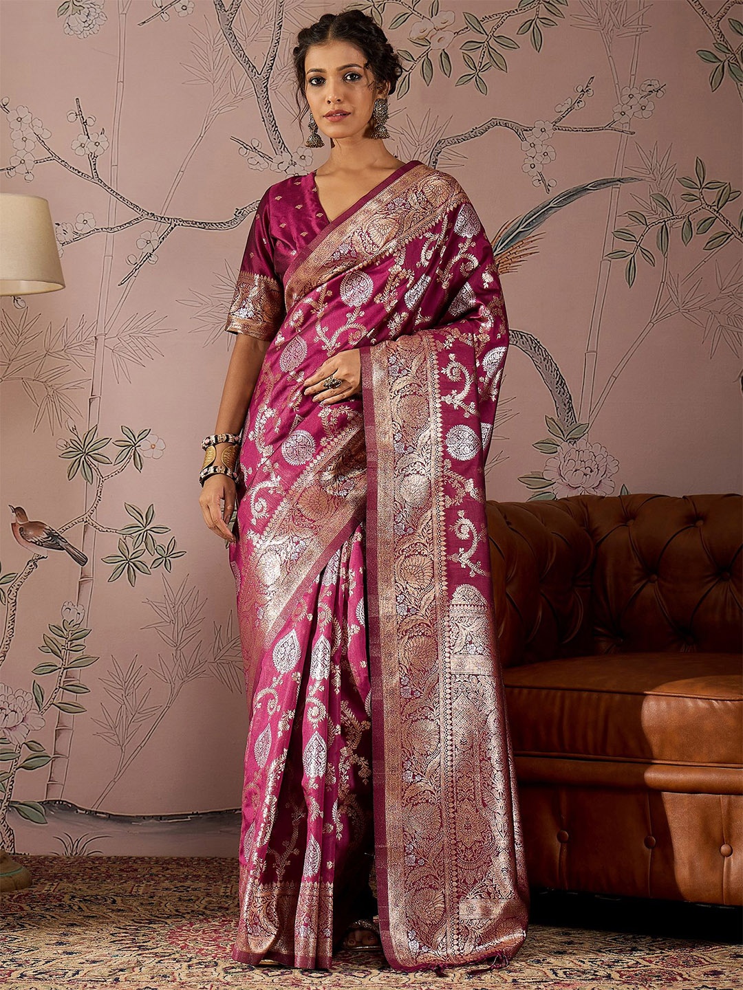 

Dori Woven Design Zari Banarasi Saree, Purple