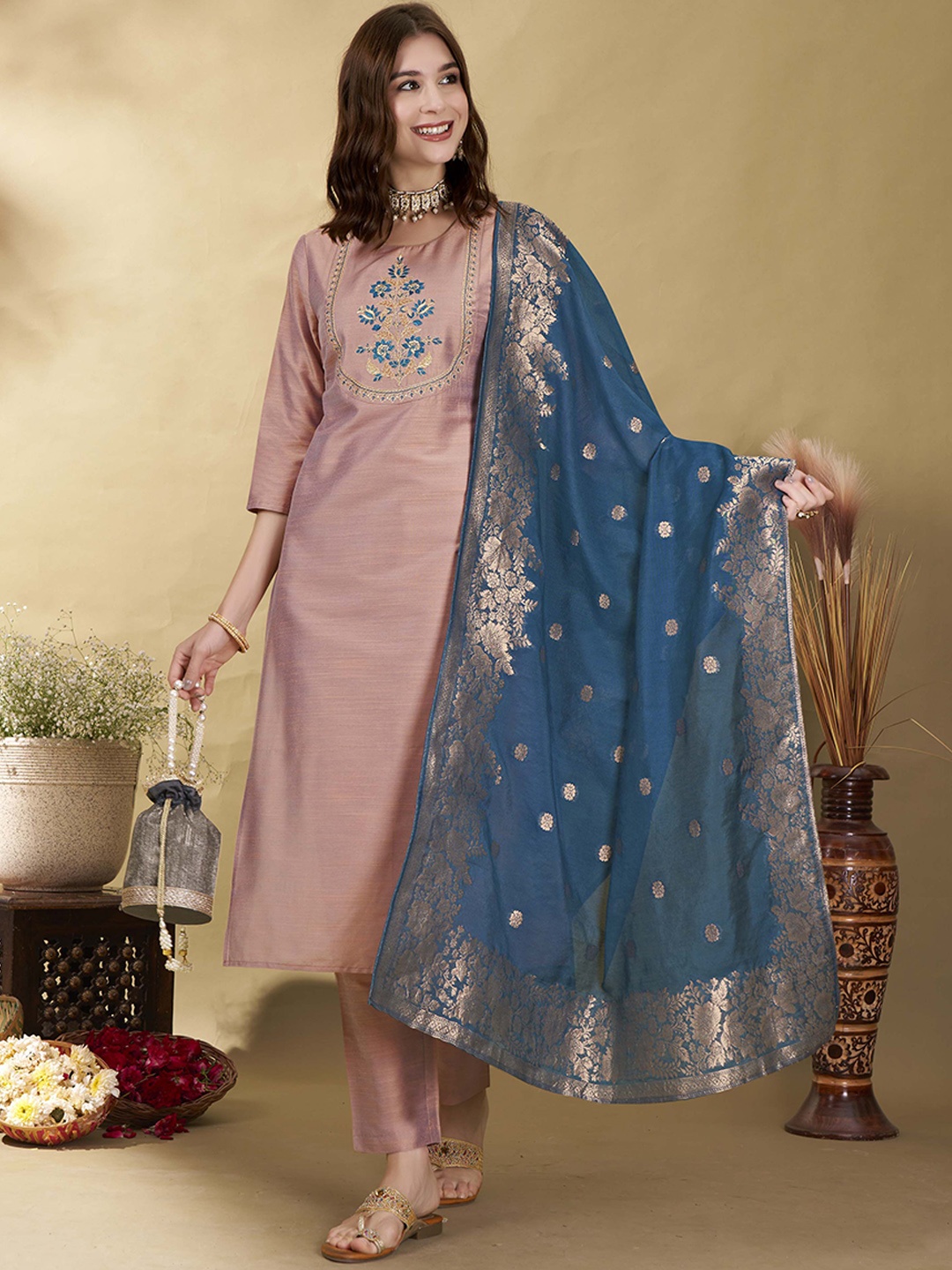 

Anouk Mauve Floral Yoke Design Thread Work Straight Kurta With Trousers & Dupatta