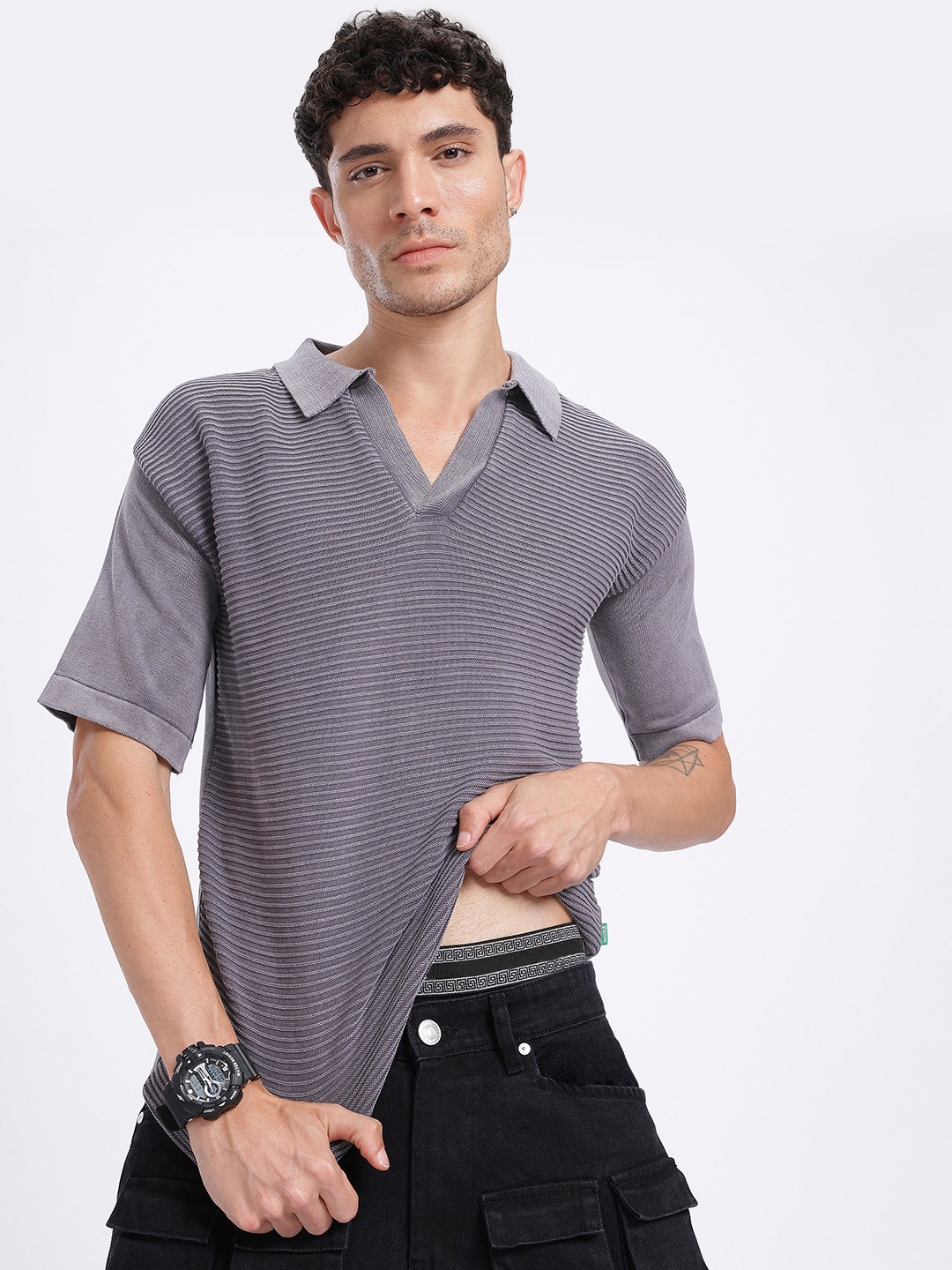 

glitchez Classic Edge Self Striped Relaxed Fit T-shirt, Grey