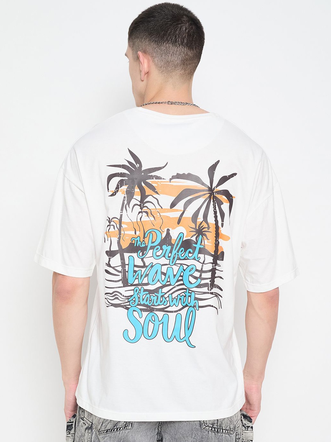 

Mast & Harbour Men Graphic Printed Round Neck Pure Cotton Relaxed Fit T-shirt, White