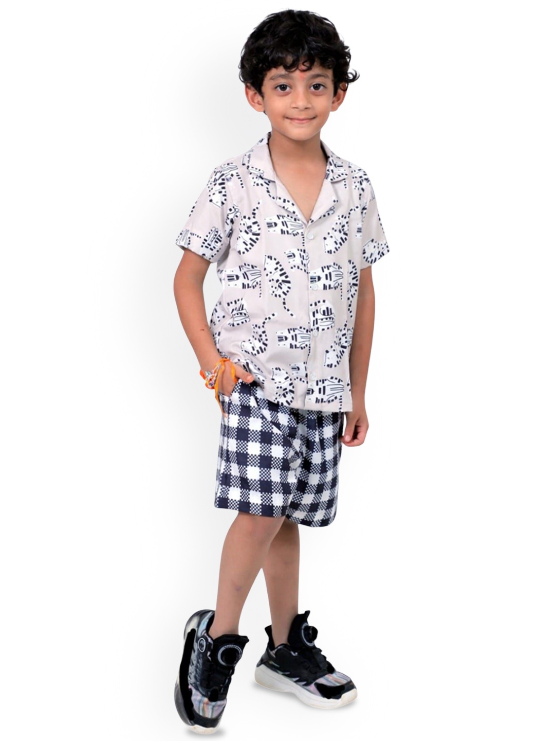 

TILISM Boys Printed Pure Cotton Shirt with Shorts, Off white