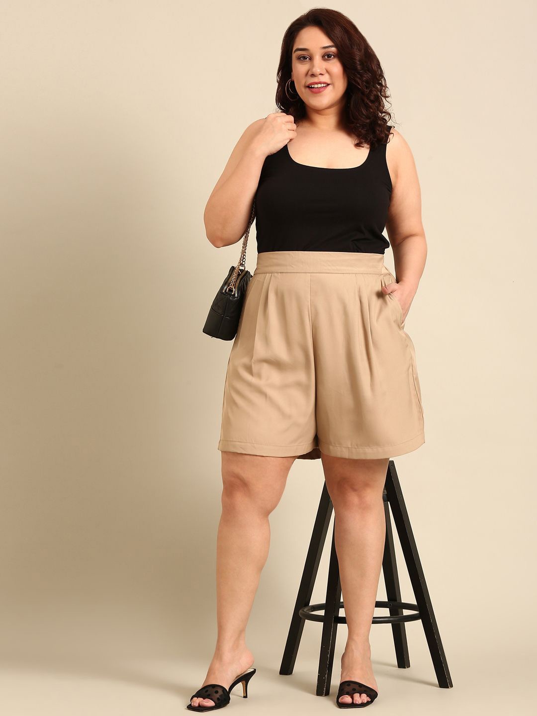 

The Pink Moon Women Biege Twill Solid Shorts, Beige