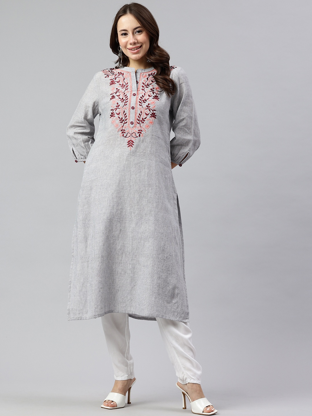 

Alena Floral Embroidered Kurta, Grey