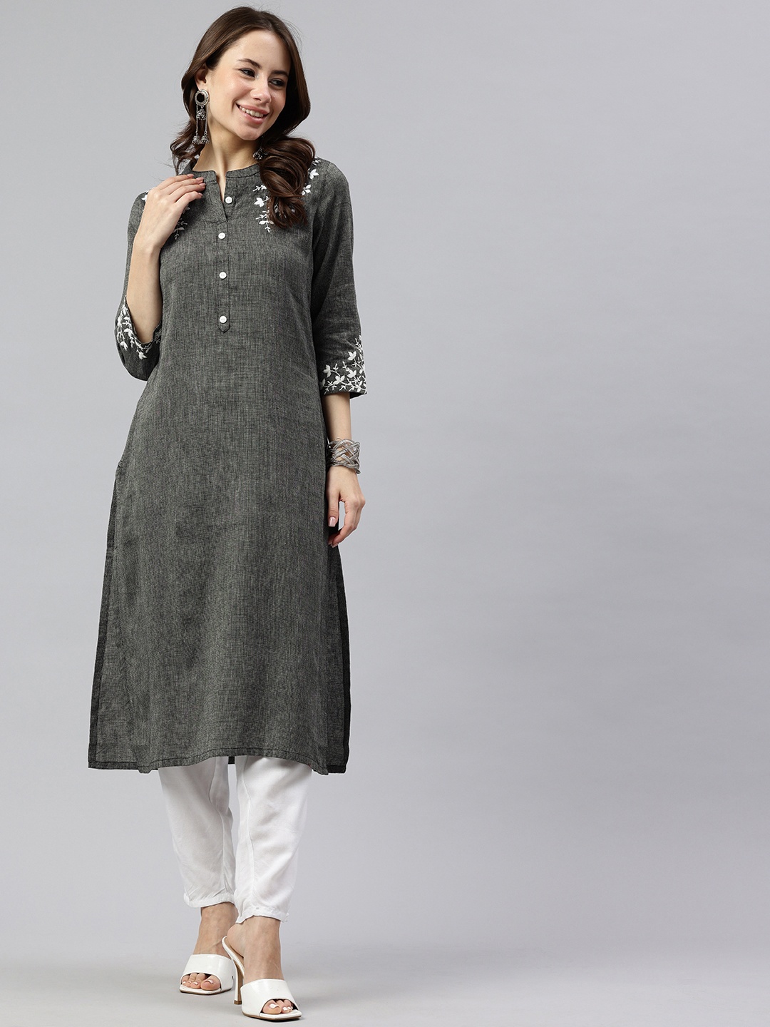 

Alena A-Line Floral Embroidered Kurta, Black