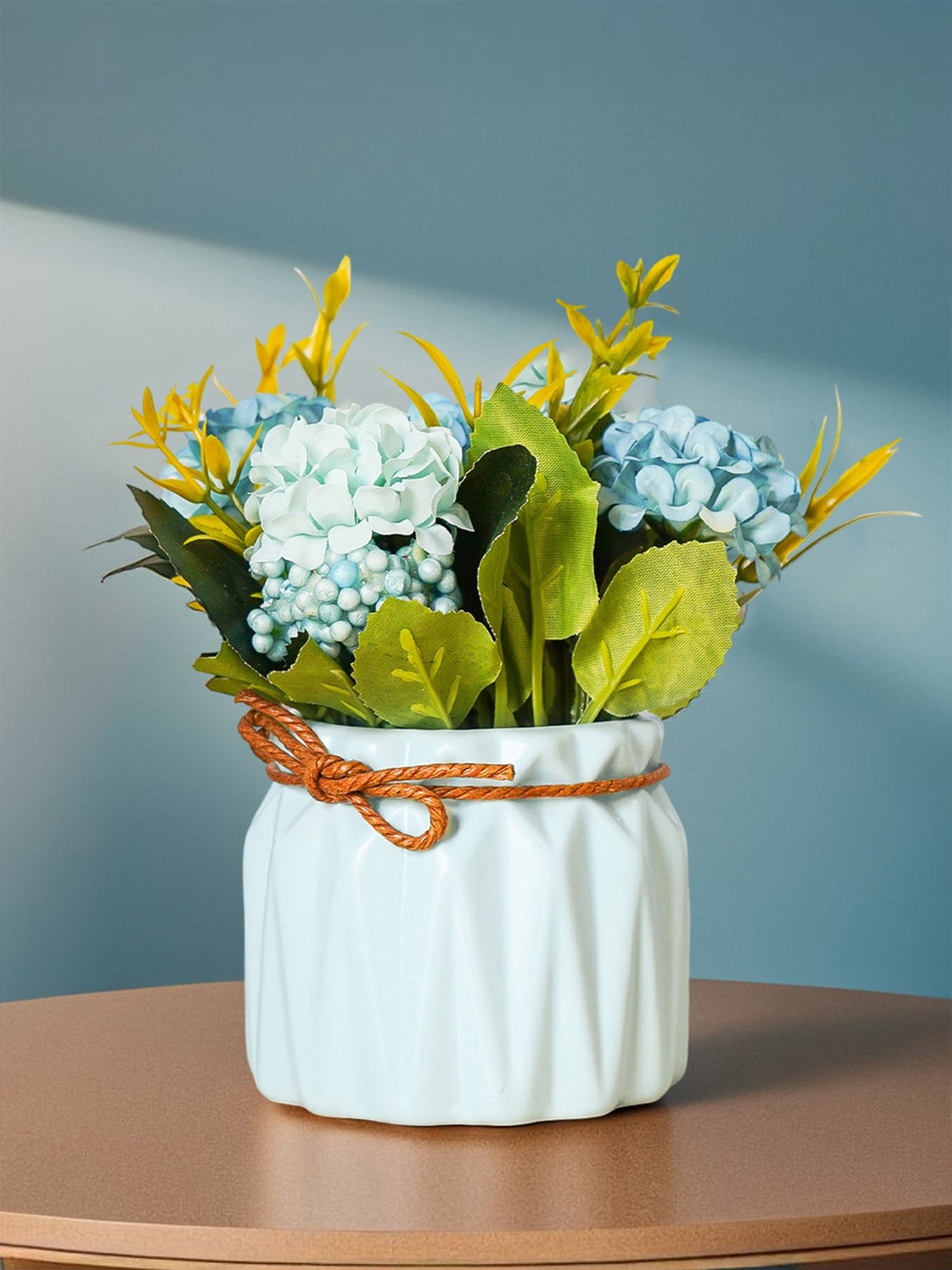 

Ekhasa Blue Rose & Chrysanthemum Artificial Flower With Ceramic Vase