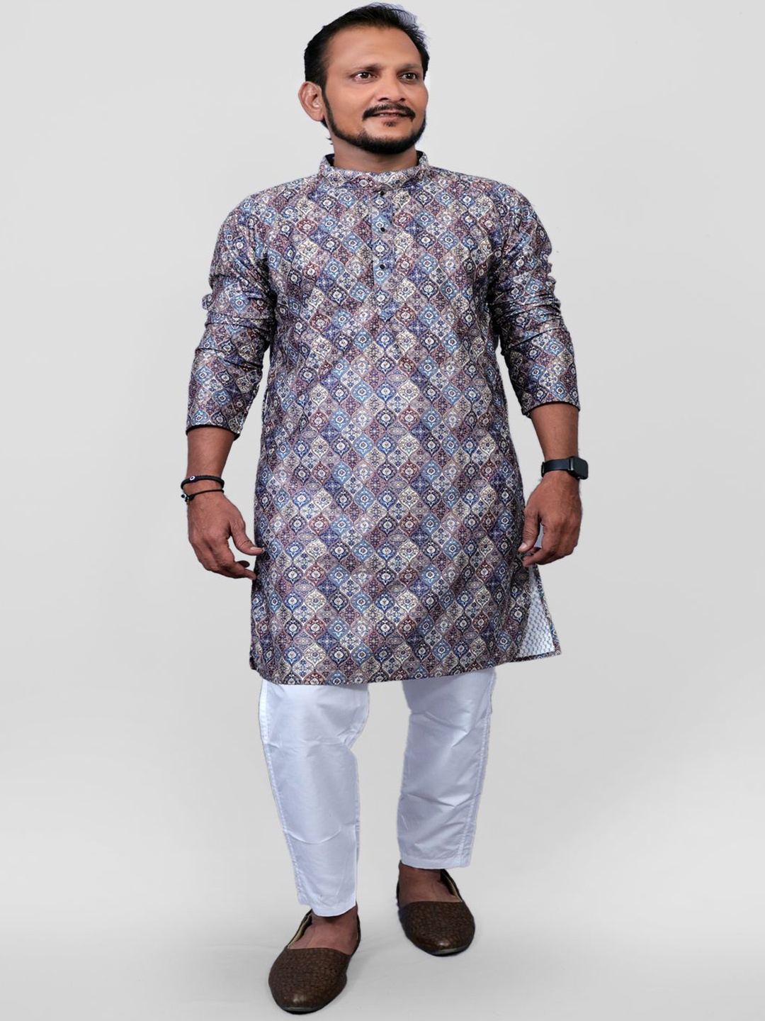 

VILLAIN Men Printed Regular Kurta with Pyjamas, Blue