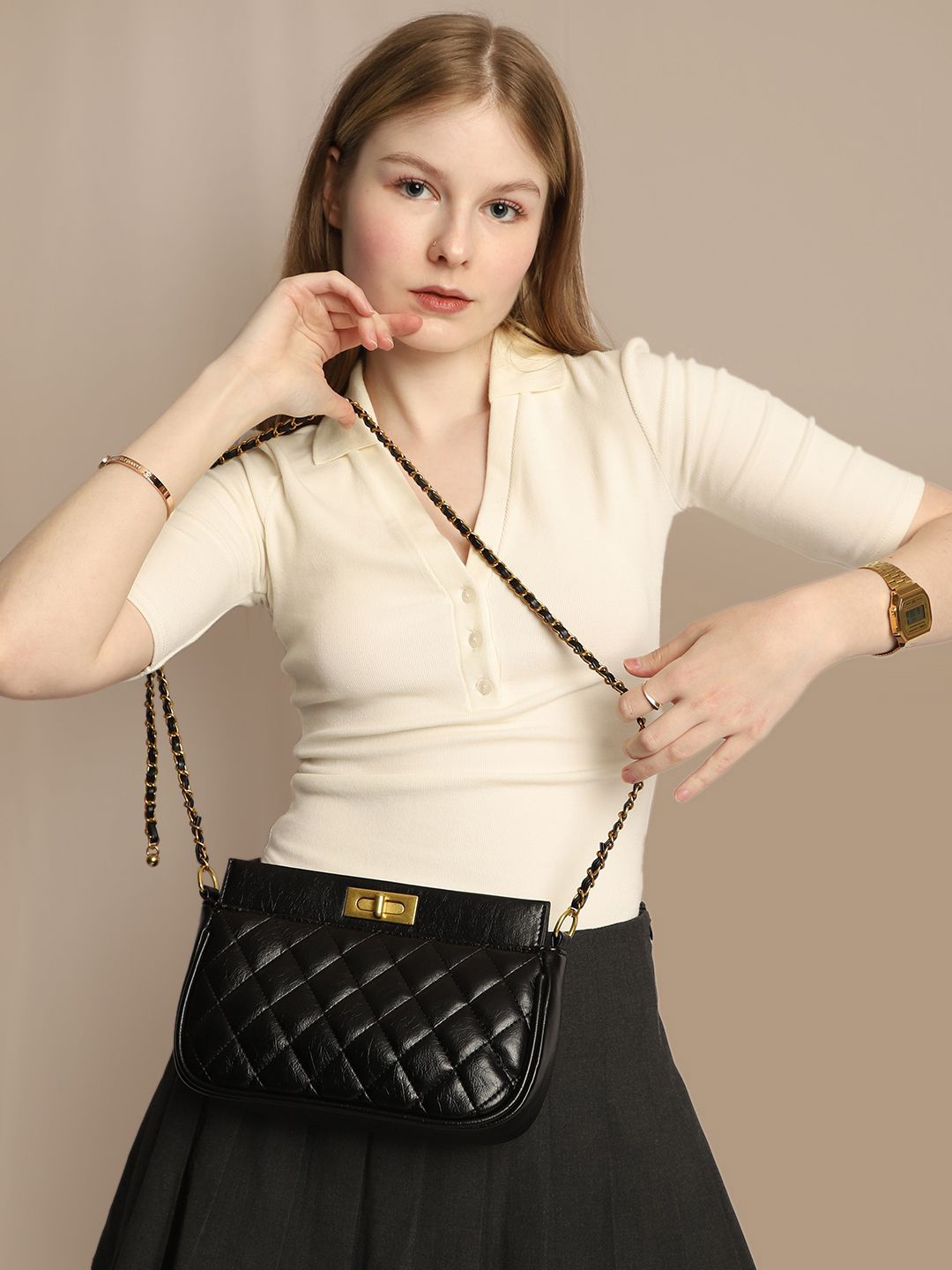 

MINI WESST Women Solid Structured Sling Bag, Black