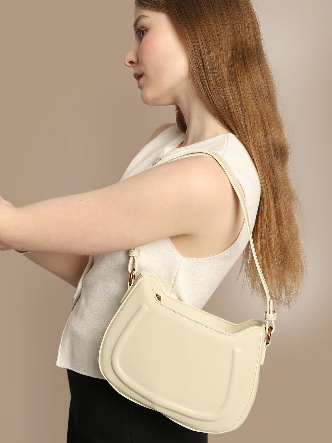 

MINI WESST Women Solid Structured Shoulder Bag, White