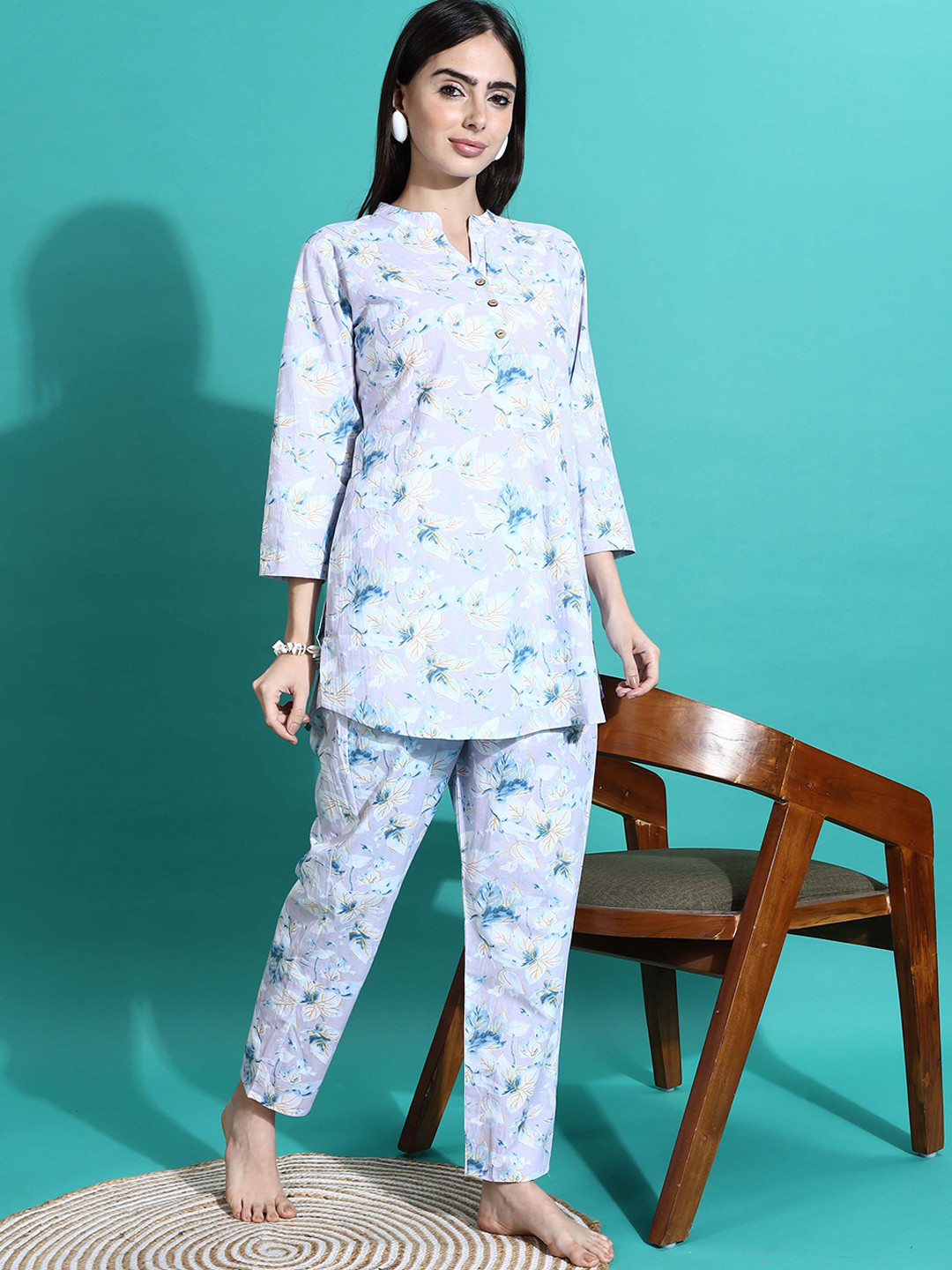 

9shines Label Women Printed Pure Cotton Nightsuit, White