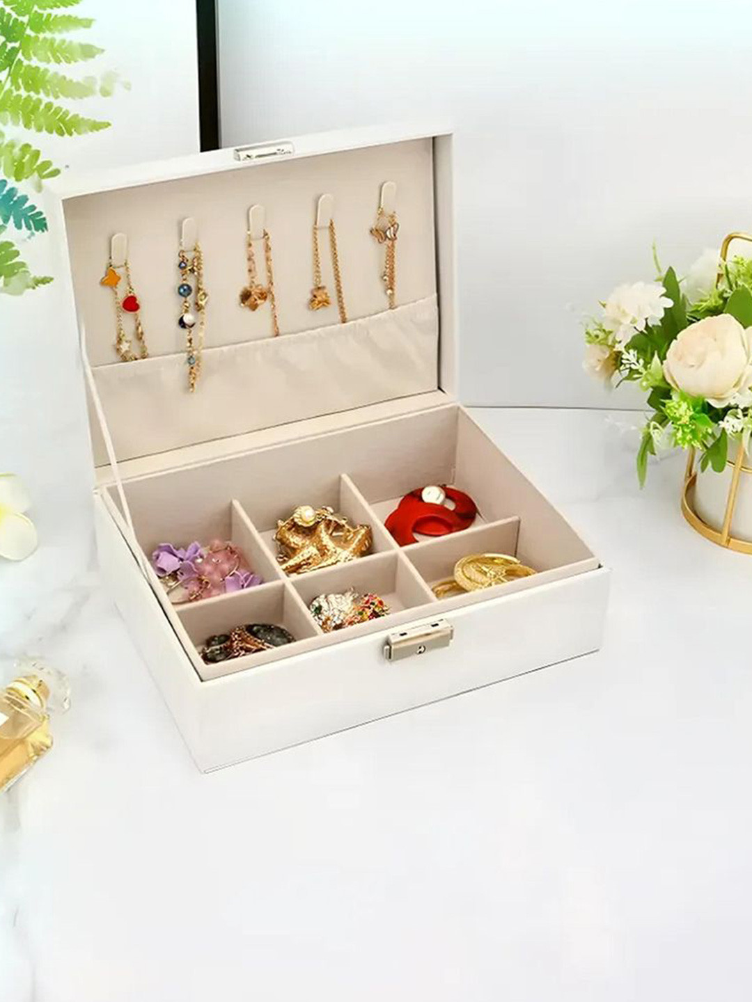 

Kuber Industries White 4 Pieces Multi-Compartment Jewellery Box Organisers