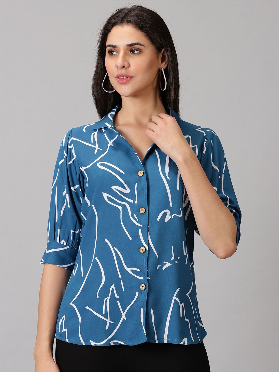 

DRESSAR Women Standard Cuban Collar Abstract Printed Casual Shirt, Turquoise blue