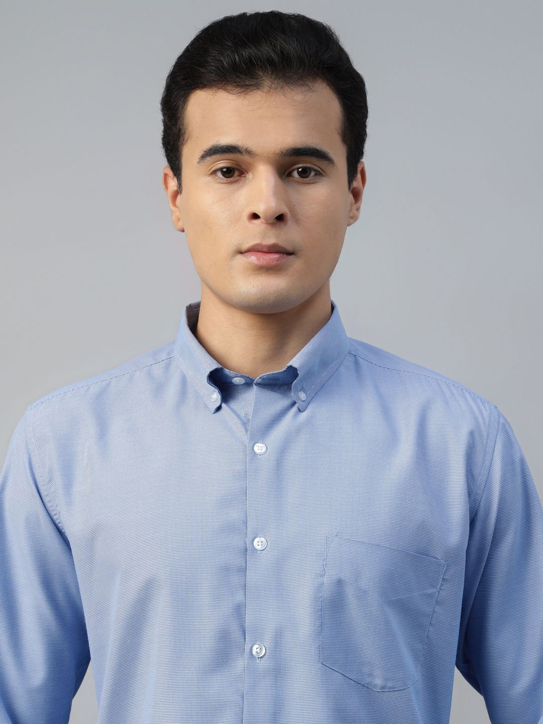 

English Navy Men Button-Down Collar Micro Checked Cotton Slim Fit Formal Shirt, Blue