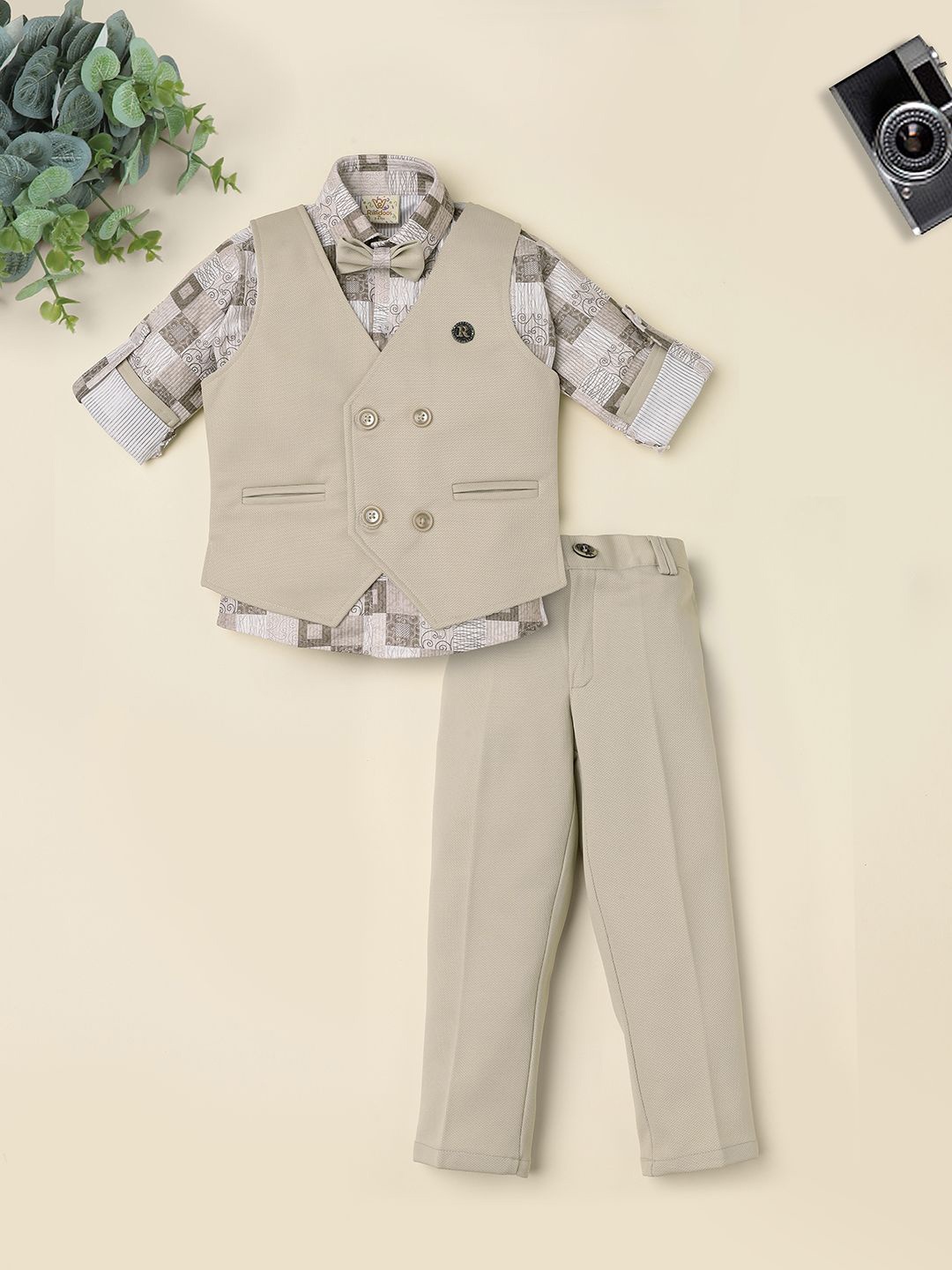 

Ridokidz Boys Double-Breasted Waistcoat and Trousers With Shirt 3-Piece Suit, Cream