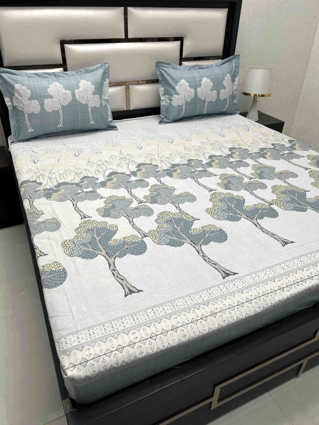 

Pure Decor Cotton King Size Double Bed Bedsheet With 2 Pillow Covers 2.74m X 2.74m, Blue