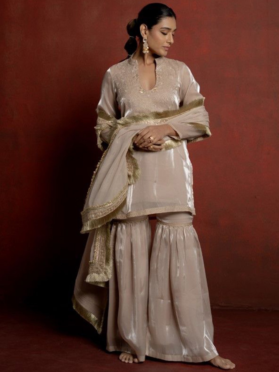 

HOUSE OF MIRA Sanvi Ethnic Motifs Zari Embroidered Georgette Kurti With Palazzos & Dupatta, Champagne