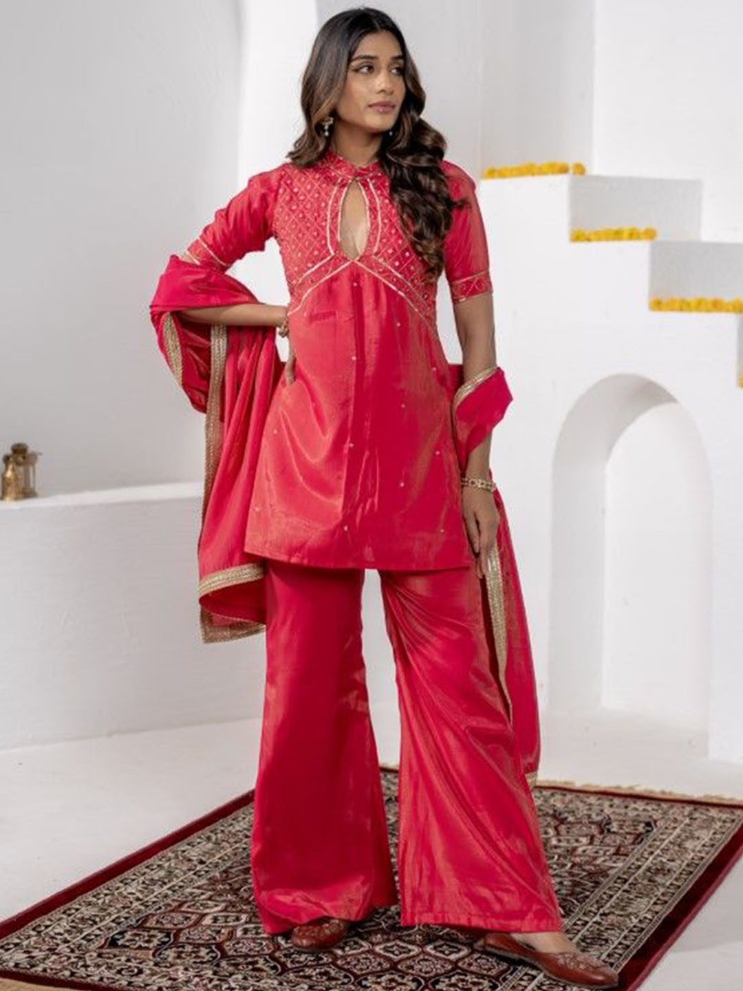 

HOUSE OF MIRA Embroidered Regular Kurti with Palazzos & With Dupatta, Red