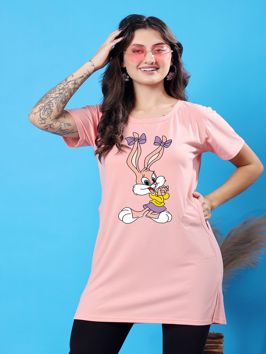 

SWIFTLY Women Bugs Bunny Bio Finish Graphic Printed Round Neck Cotton T-shirt, Peach