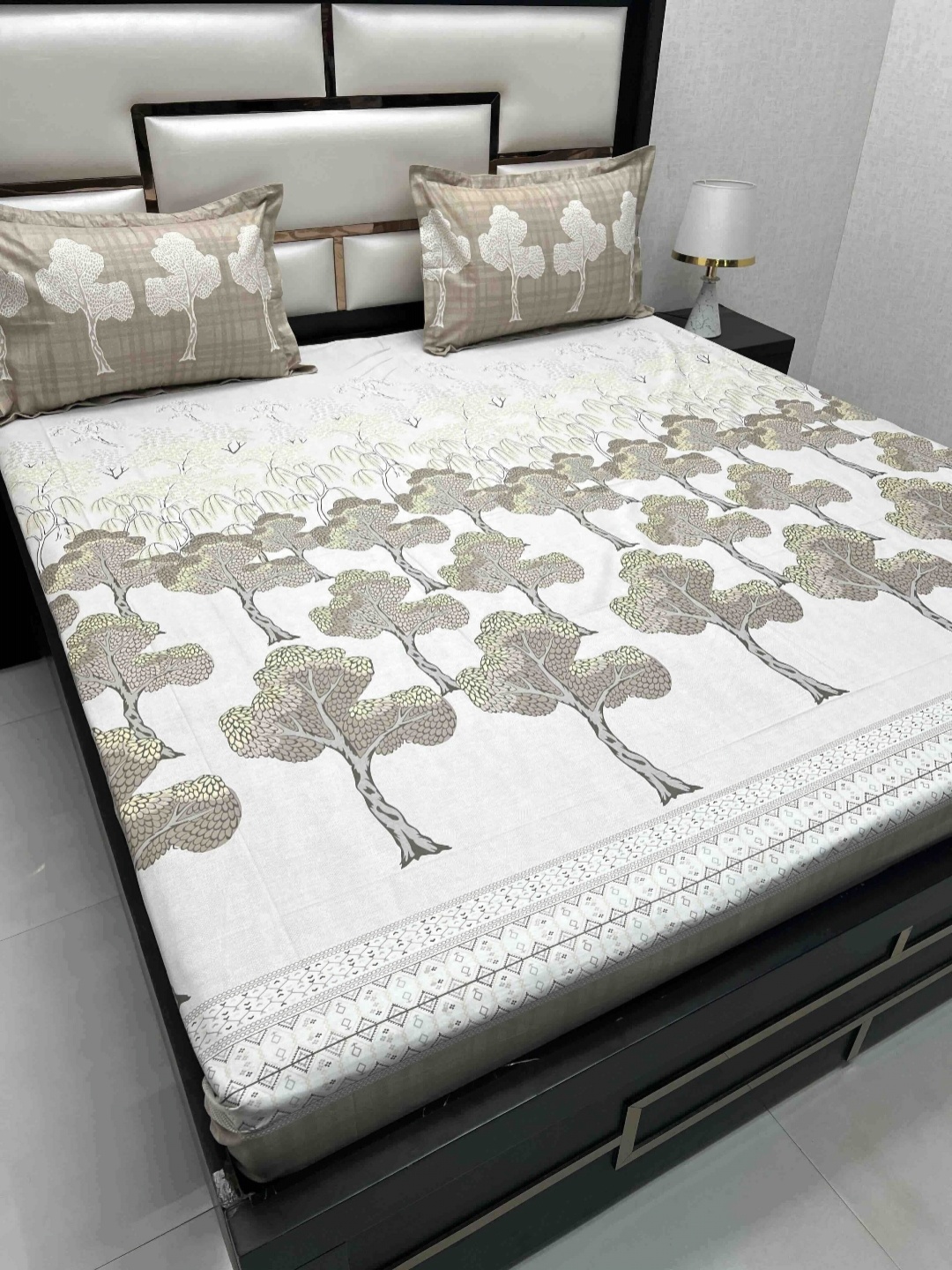 

Pure Decor Cotton King Size Double Bed Bedsheet With 2 Pillow Covers 2.74m X 2.74m, Brown