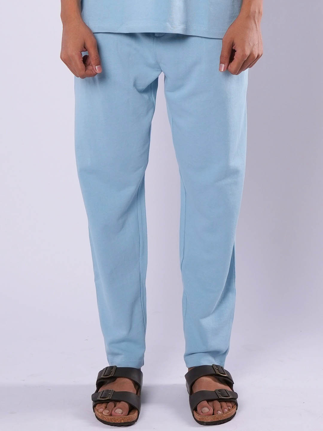 

ROAR FOR GOOD Men Mid-Rise Regular Trousers, Blue
