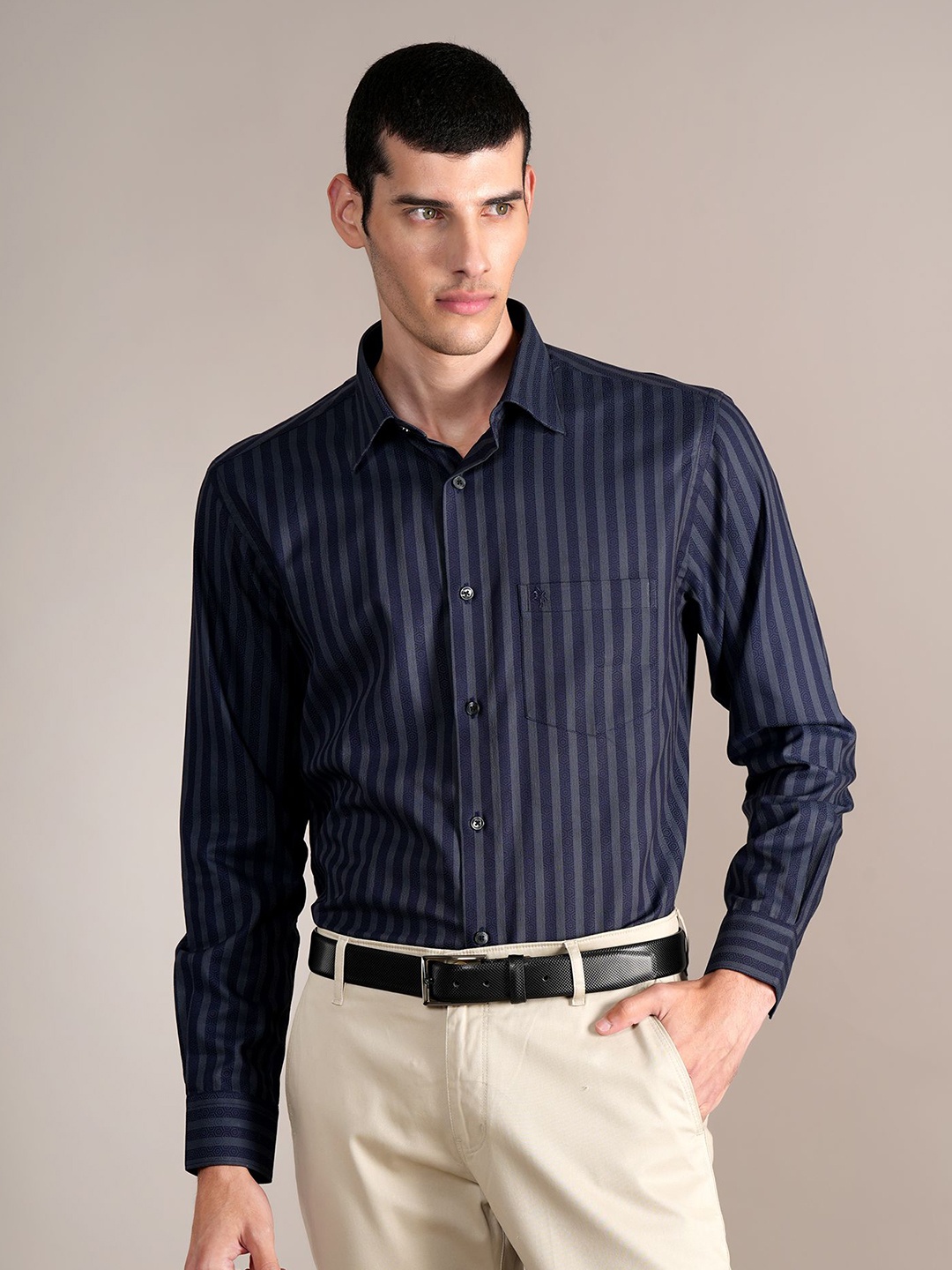 

Cantabil Men Spread Collar Vertical Striped Cotton Formal Shirt, Navy blue