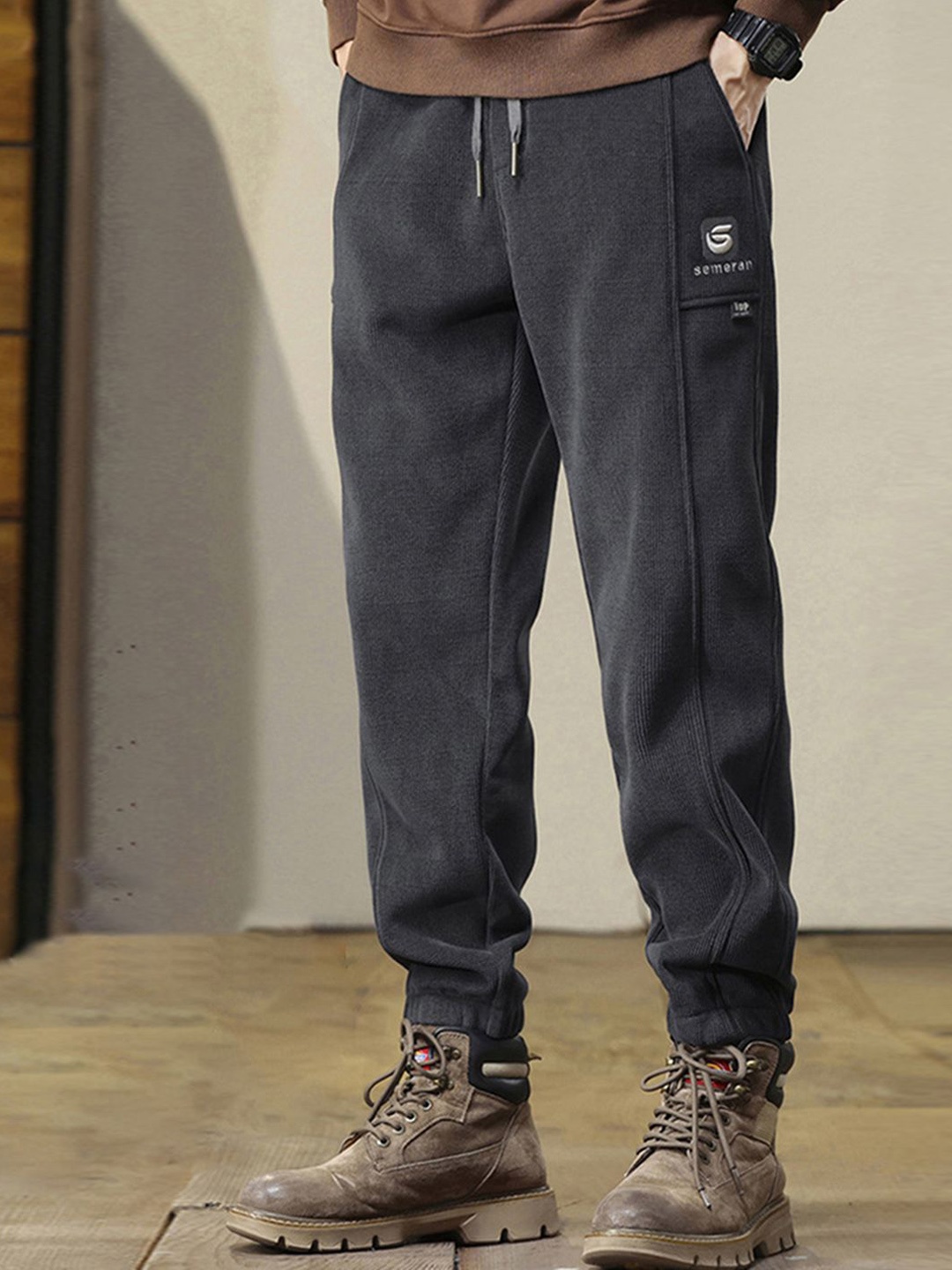 

StyleCast Men Cross Pocket Slim Fit Elasticated Joggers, Grey