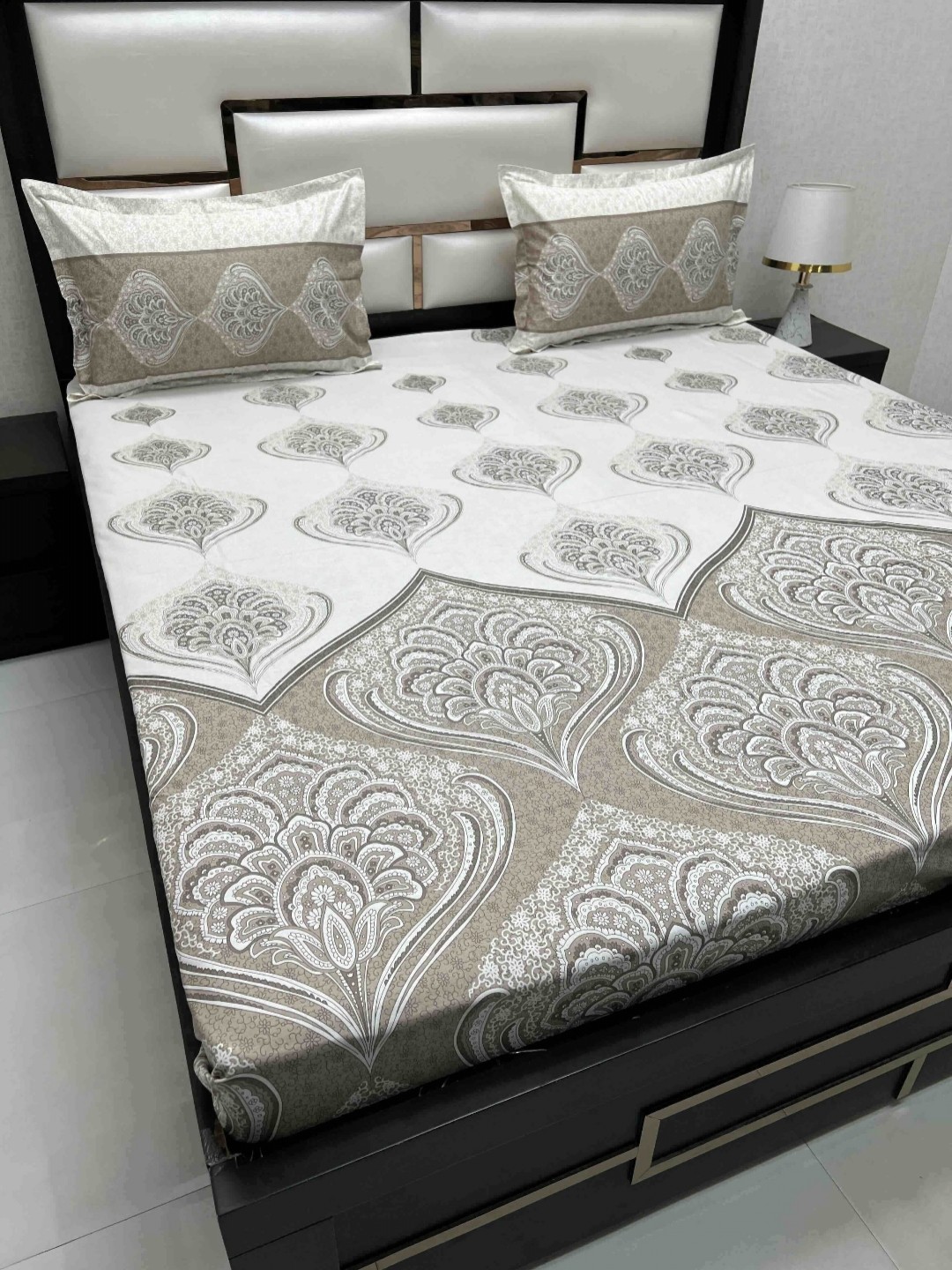 

Pure Decor Cotton King Size Double Bed Bedsheet With 2 Pillow Covers 2.74m X 2.74m, Brown