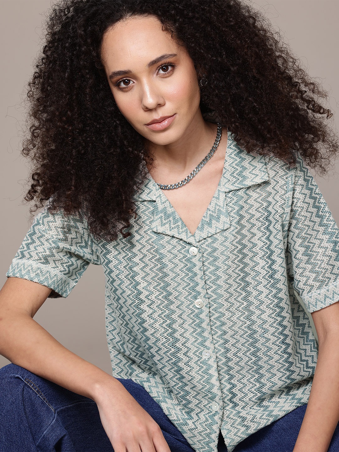 

The Roadster Lifestyle Co. Boxy Chevron Casual Shirt, Blue