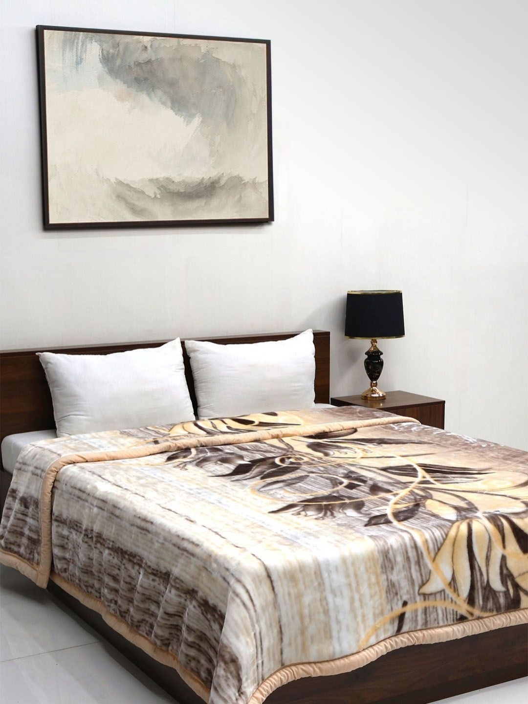 

Signature Beige & Brown Floral 900 GSM Heavy Winter Double Bed Blanket