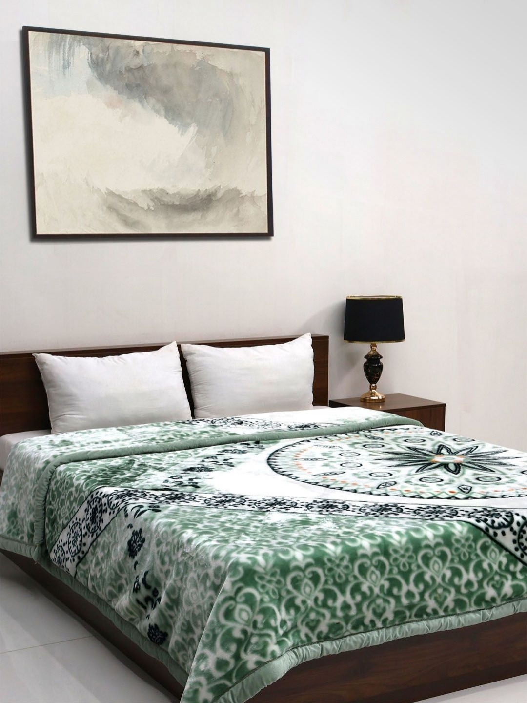 

Signature Olive Green & White Floral 900 GSM Heavy Winter Double Bed Blanket