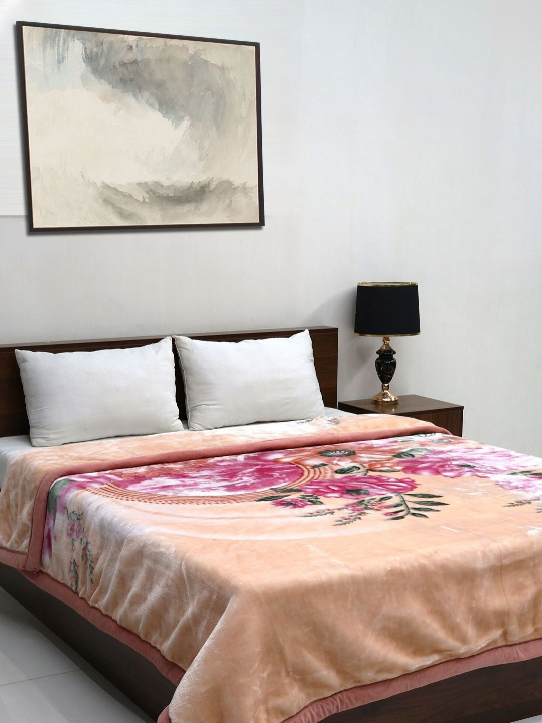 

Signature Peach-Coloured & Pink Floral 900 GSM Heavy Winter Double Bed Blanket