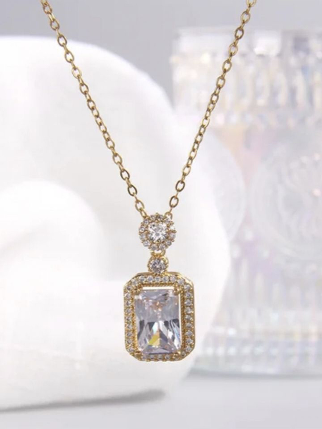 

V FASHION JEWELLERY Gold-Plated CZ Stone Studded Pendant With Chain