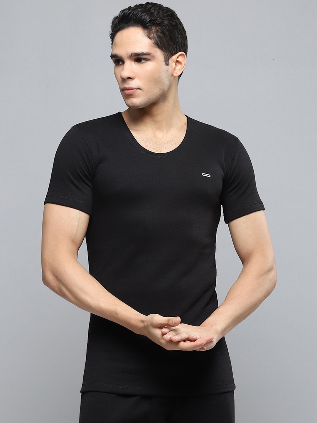 

Monte Carlo Men Short Sleeves Thermal Vest, Black