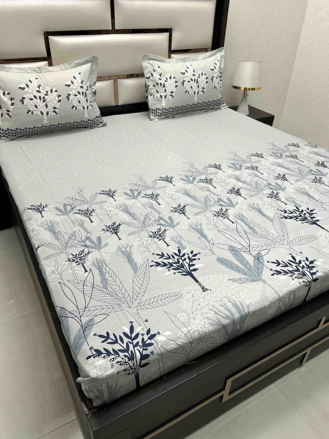 

Pure Decor Cotton King Size Double Bed Bedsheet With 2 Pillow Covers 2.74m X 2.74m, Grey