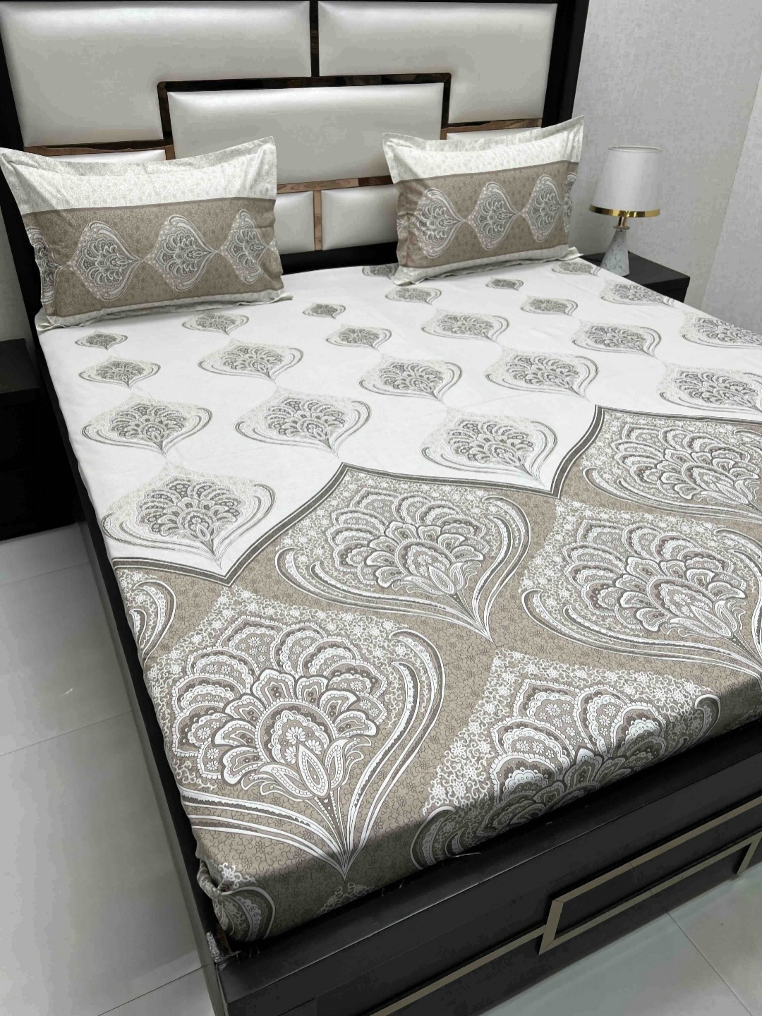 

Pure Decor Cotton King Size Double Bed Bedsheet With 2 Pillow Covers 2.74m X 2.74m, Brown