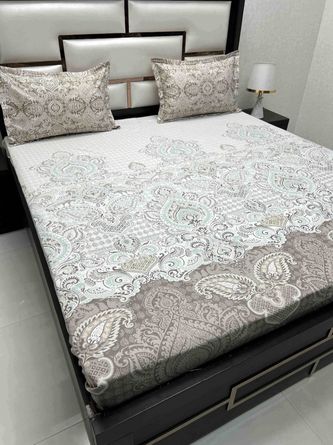 

Pure Decor Cotton King Size Double Bed Bedsheet With 2 Pillow Covers 2.74m X 2.74m, Brown