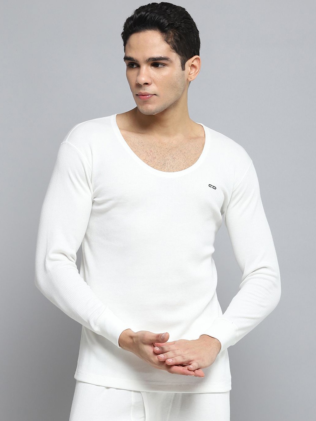 

Monte Carlo Men Round Neck Full Sleeves Thermal Tops, White