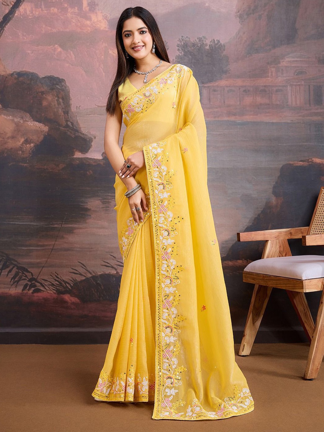 

VenderVilla Floral Embroidered Organza Saree with Exquisite Embroidery, Yellow