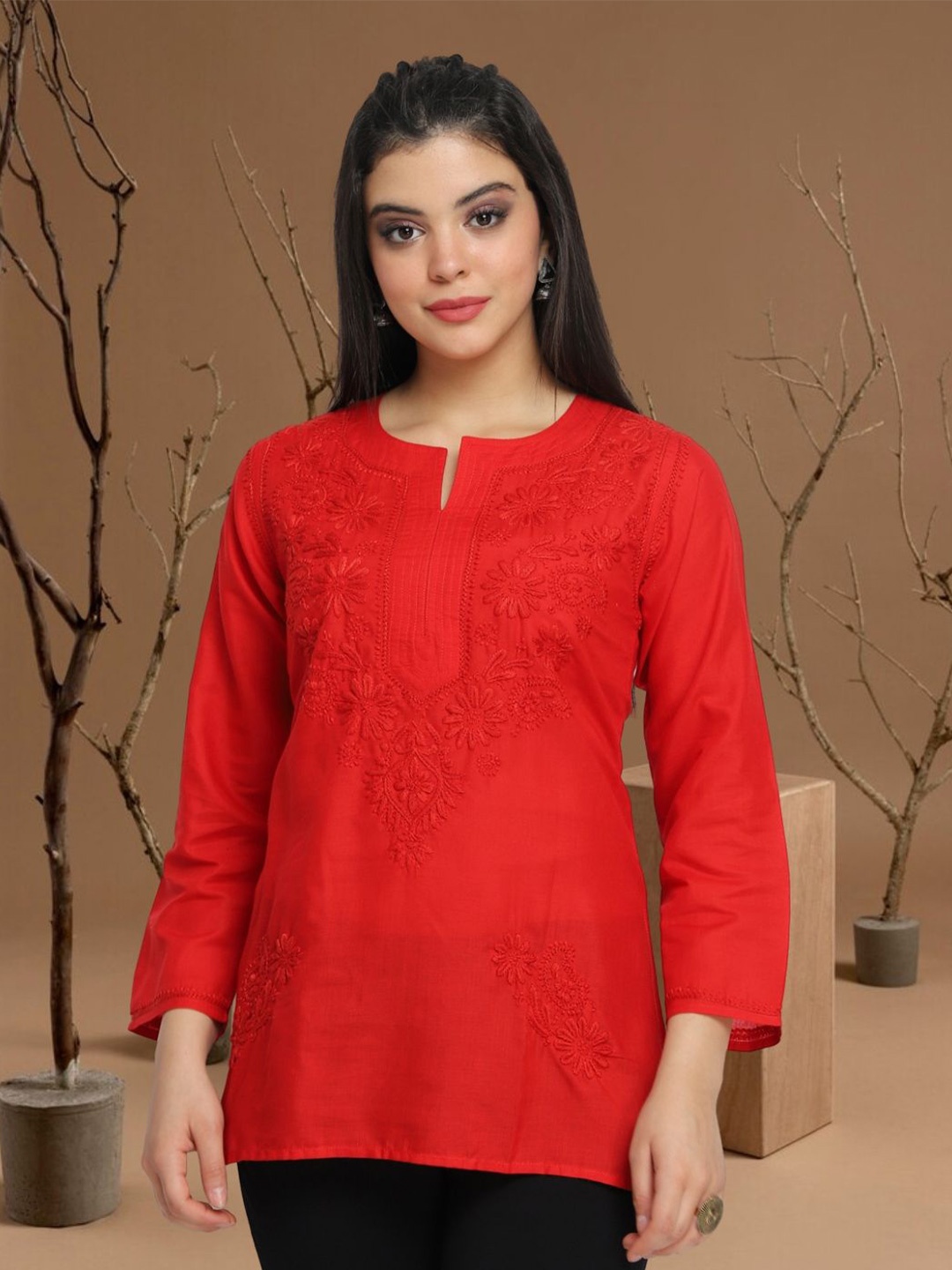 

PARAMOUNT CHIKAN Ethnic Motifs Embroidered Chikankari Kurti, Red