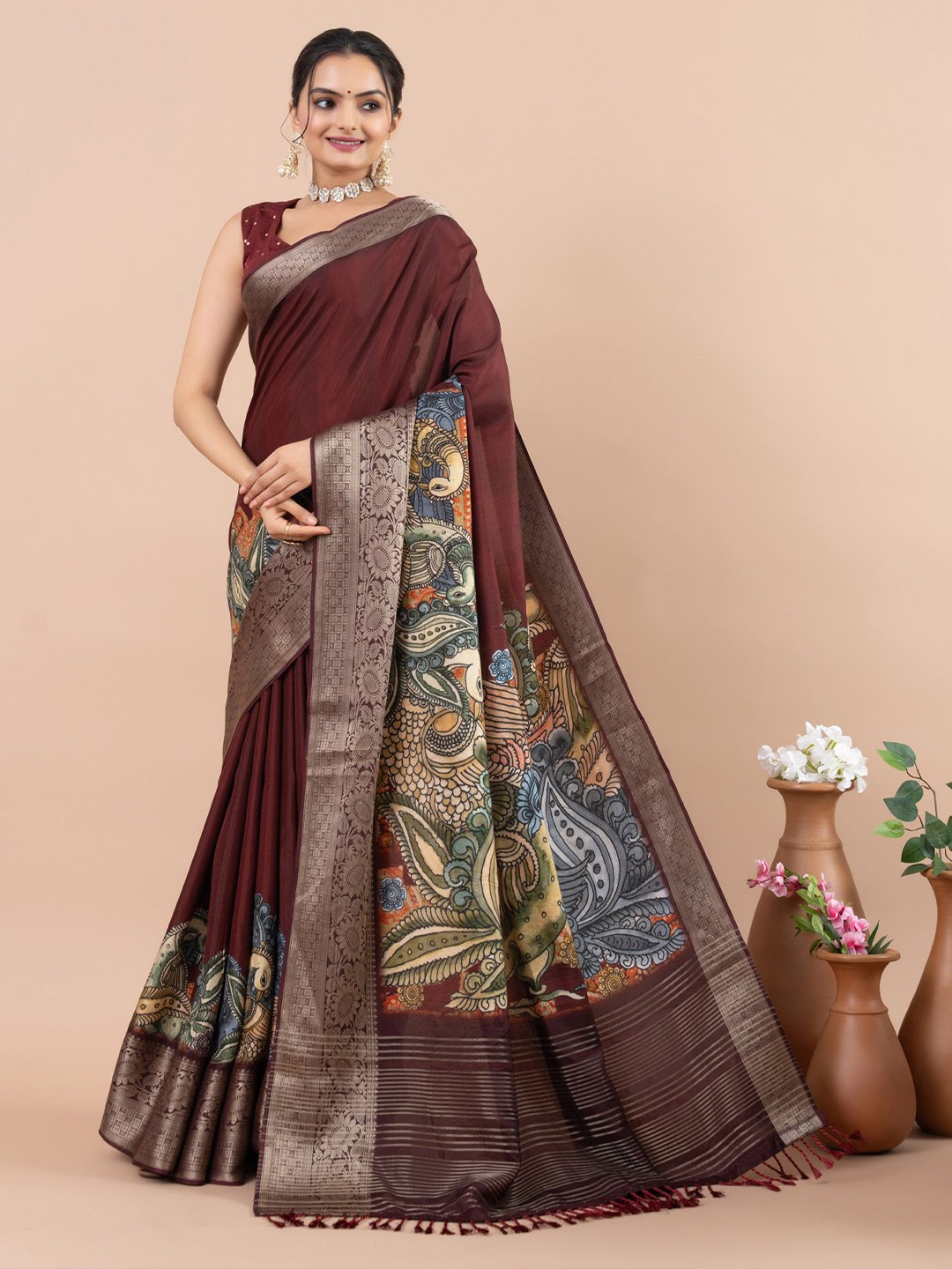 

Ekana Ethnic Motifs Printed Zari Saree, Maroon