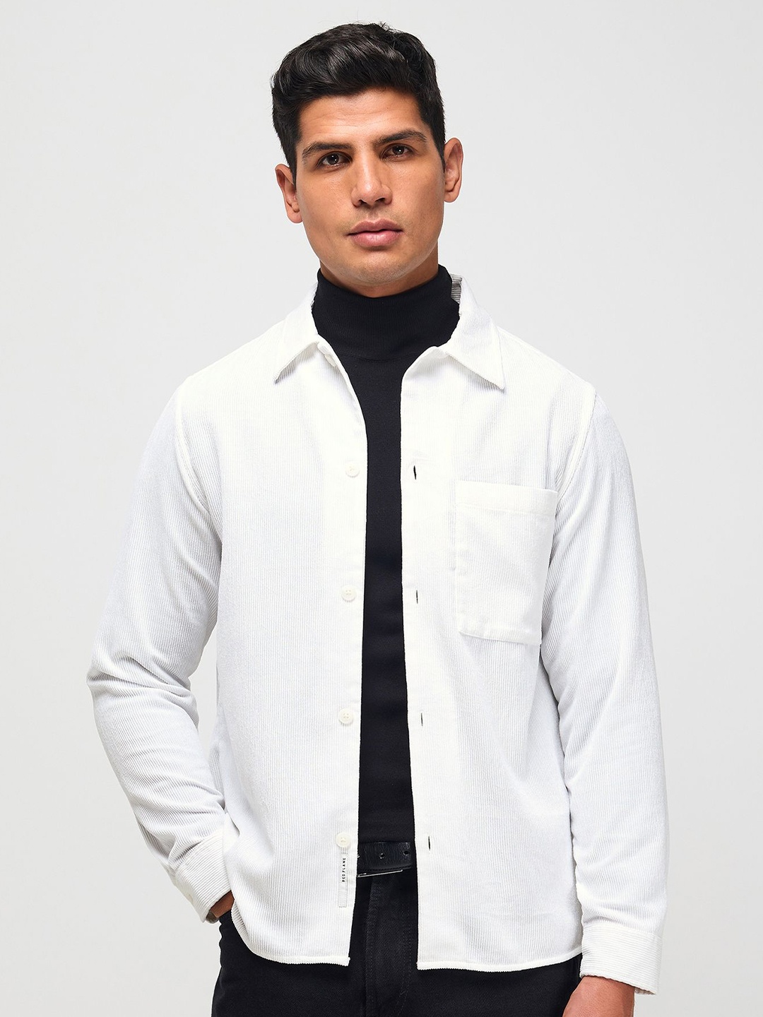 

Red Flame Men Spread Collar Textured Casual Shirt, White