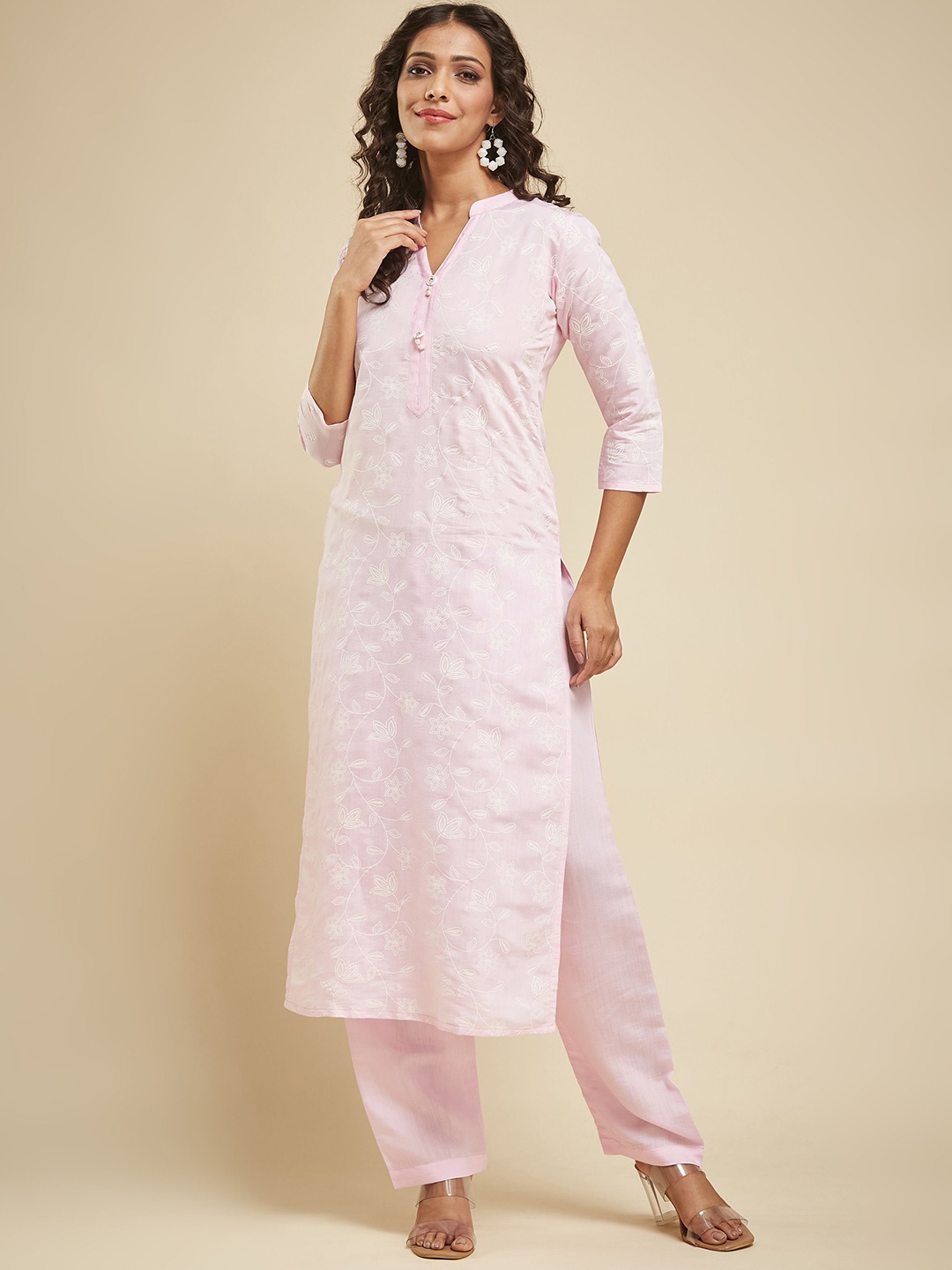 

Ethnic Yard Floral Printed Regular Kurta with Trousers & Dupatta, Pink