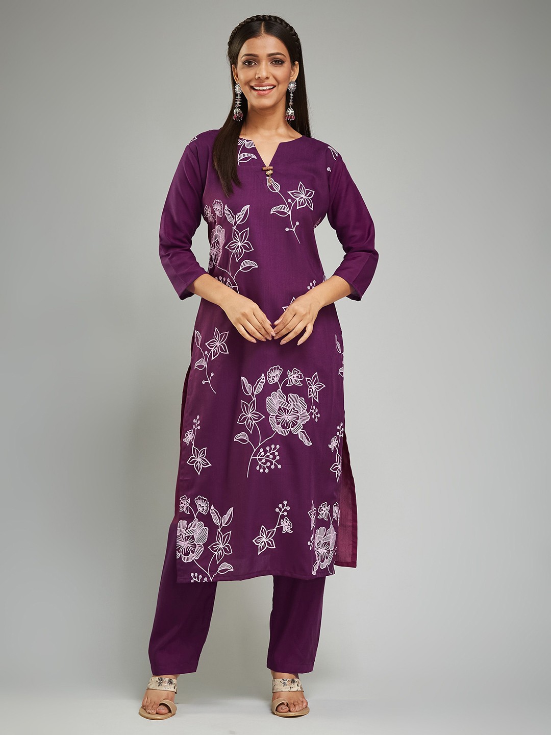 

Ethnic Yard Floral Printed StraightKurta with Trousers & Dupatta, Purple