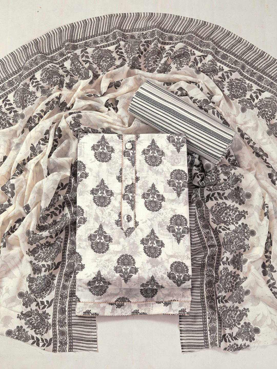 

Panzora Floral Printed Unstitched Dress Material, White