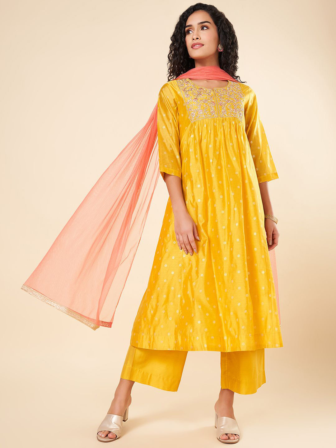 

RANGMANCH BY PANTALOONS Floral Embroidered Anarkali Kurta with Trousers & Dupatta, Yellow