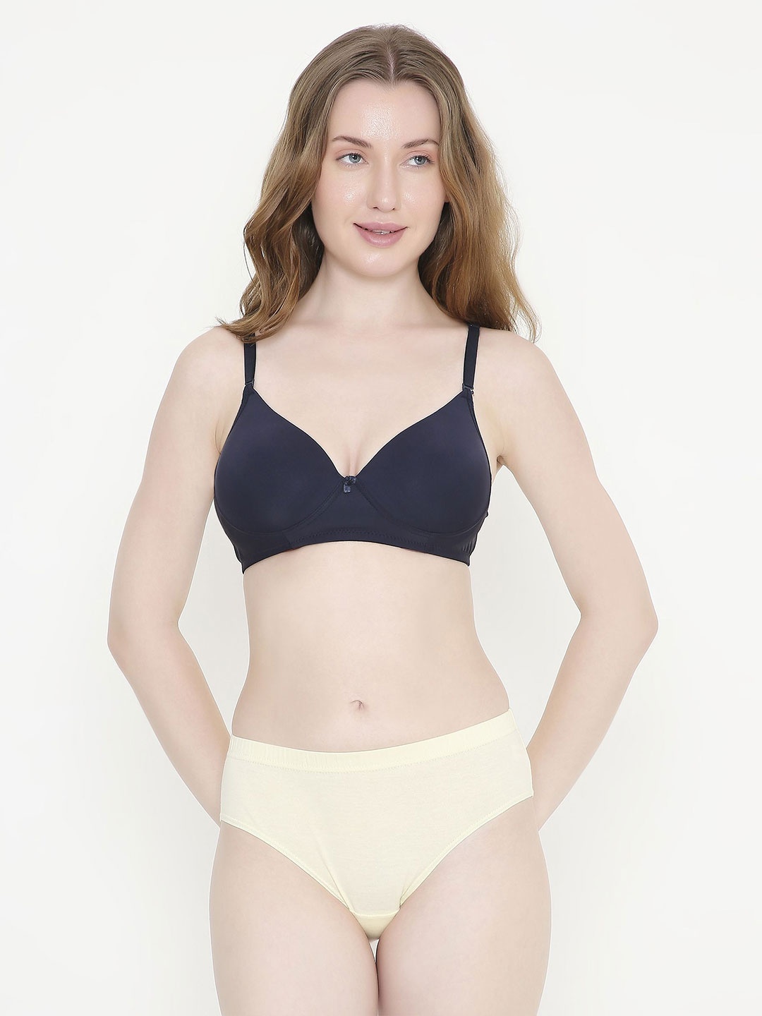 

Feelings Full Coverage Lightly Padded Anti Bacterial T-shirt Bra, Navy blue