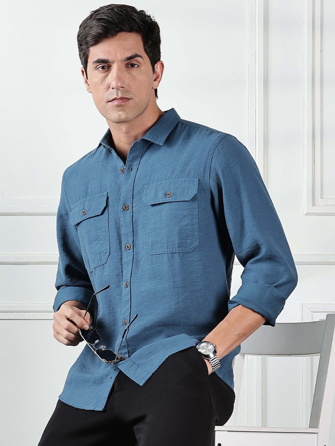 

HERE&NOW Men Spread Collar Solid Casual Shirt, Teal