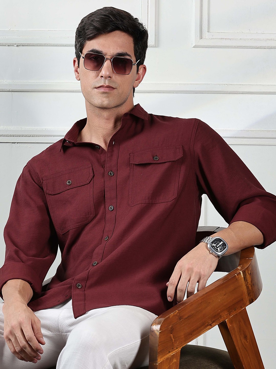

HERE&NOW Men Spread Collar Solid Casual Shirt, Maroon