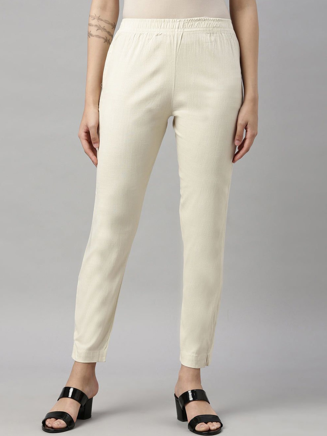 

IndianRang Women Relaxed Regular Fit Mid-Rise Cotton Cigarette Trouser, Cream